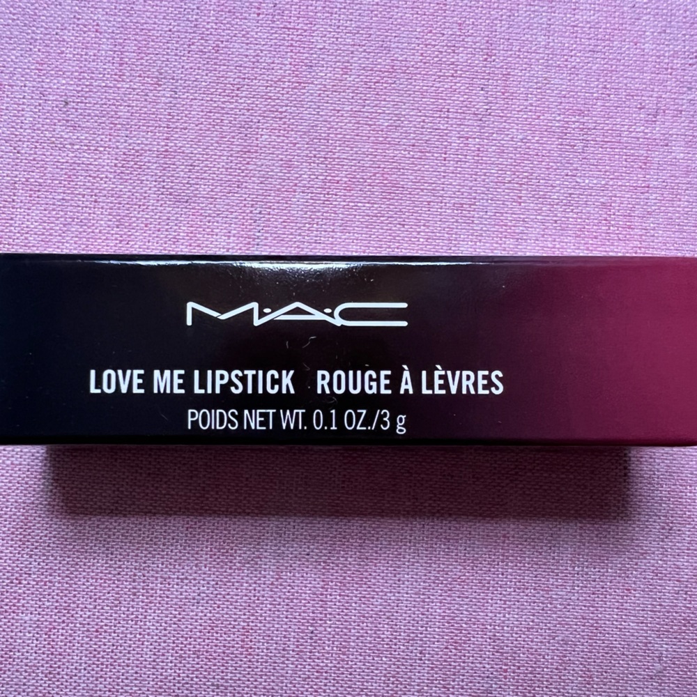 MAC “love me lipstick”